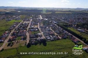 ALTO TOP.00_02_49_20.Quadro023_49e489744c733f659e8bda07eaab9c48b9c3d7cb.jpg